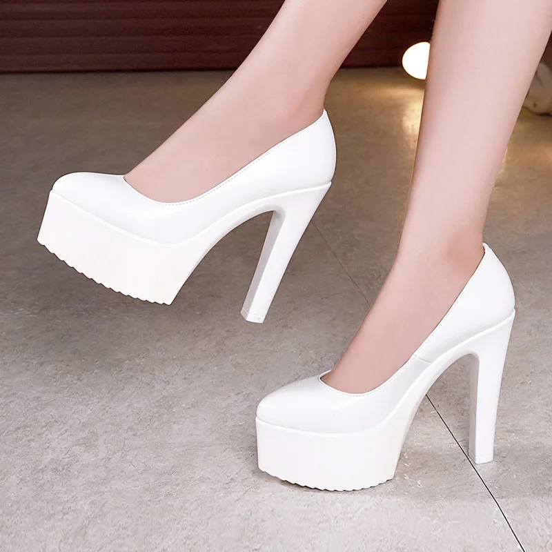 Chaussures de Mariée à Platefo - Home Office Makeover avis et prix